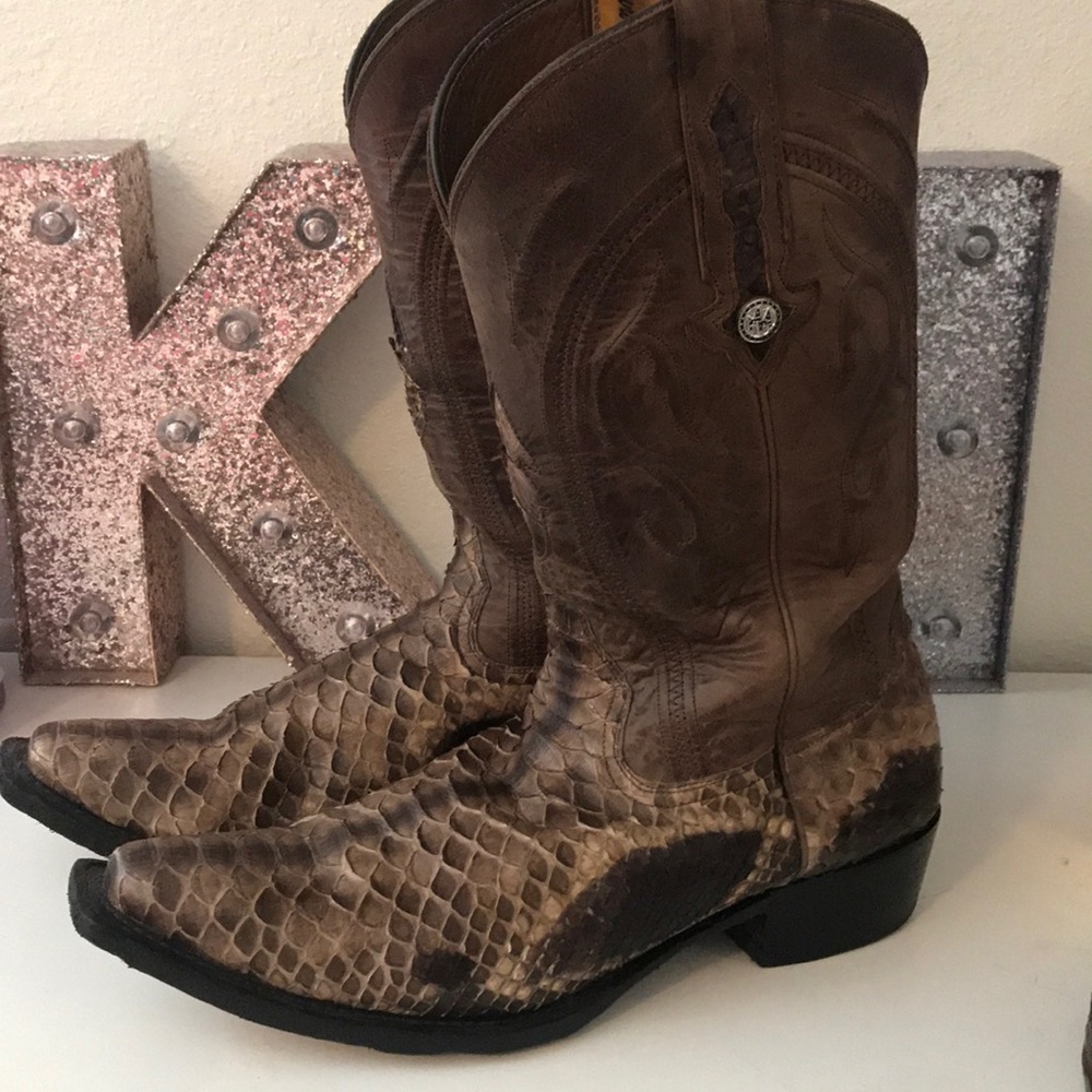 Montana boots pitón leather 9 1/2